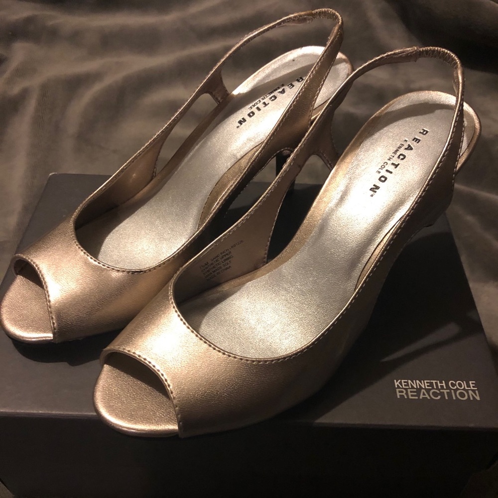 Kenneth Cole Sand Rich Patent heels